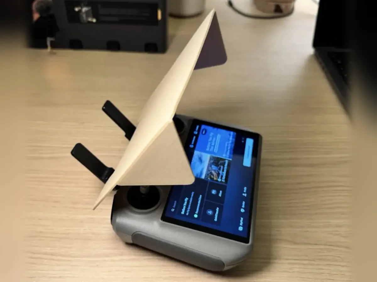 DJI RC 2 Fold-Up Sunhood